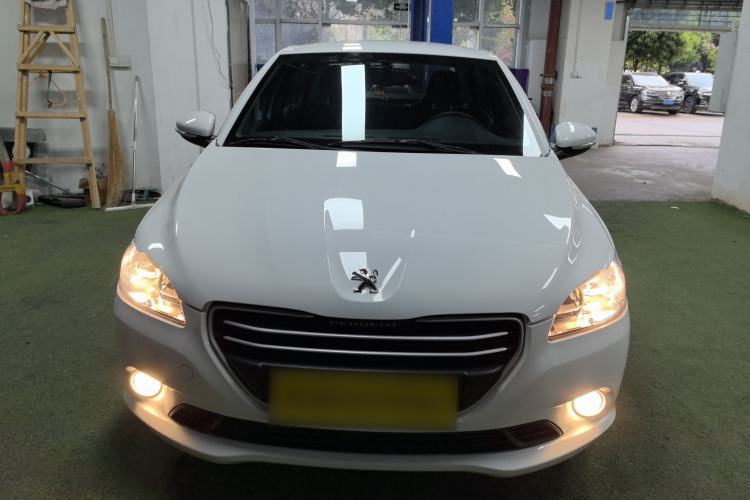 Used Peugeot 301 2014 1.6L Manual Comfort Edition