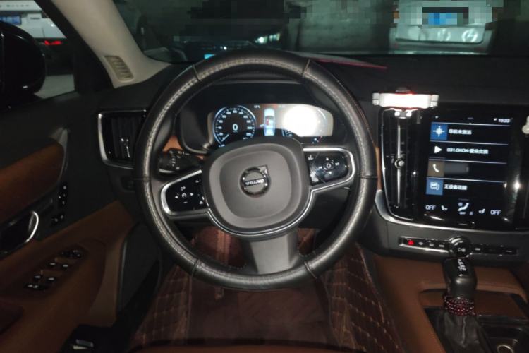 Used Volvo S90 2020 T5 Zhiyi Luxury Edition