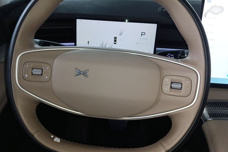 Used XPeng X9 2024 702 Ultra-Long Range Pro
