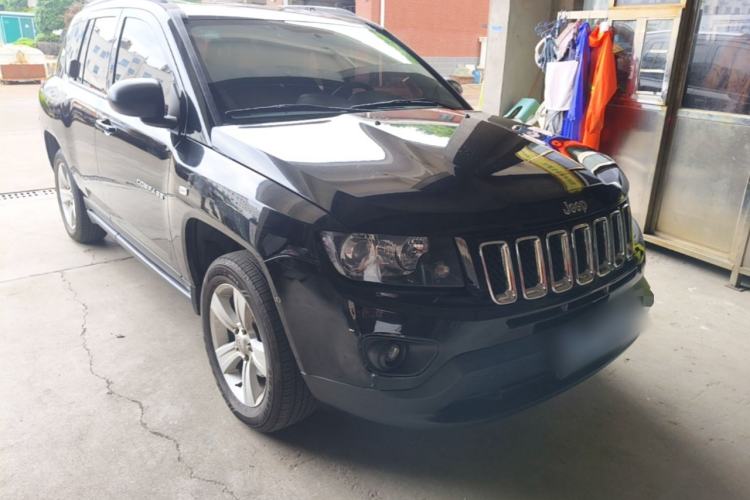 Used Jeep Compass 2014 2.0L two-wheel drive sport version