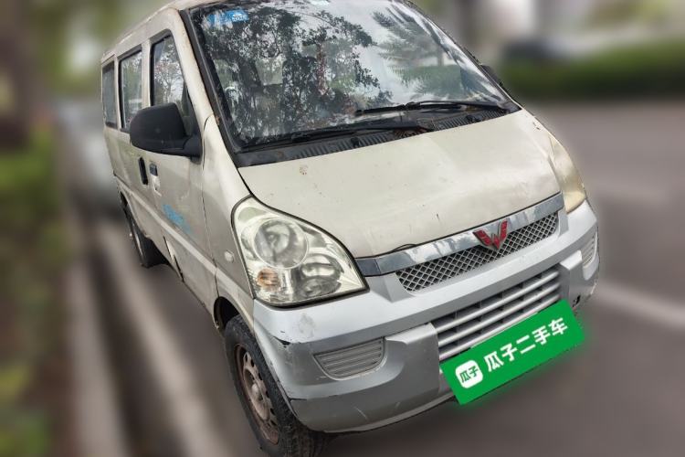 Used Wuling Rongguang 2011 1.2L Base Version
