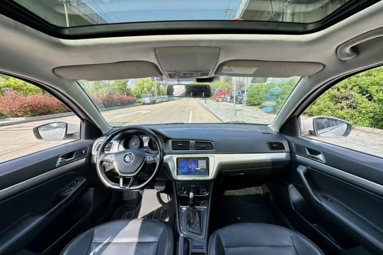 Used Volkswagen Gran Lavida 2017 1.6L Automatic Comfort Edition
