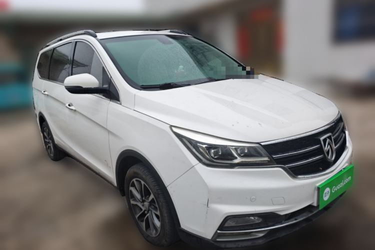 Used Baojun 730 2017 1.5T Manual Prestige Version 7 Seats

