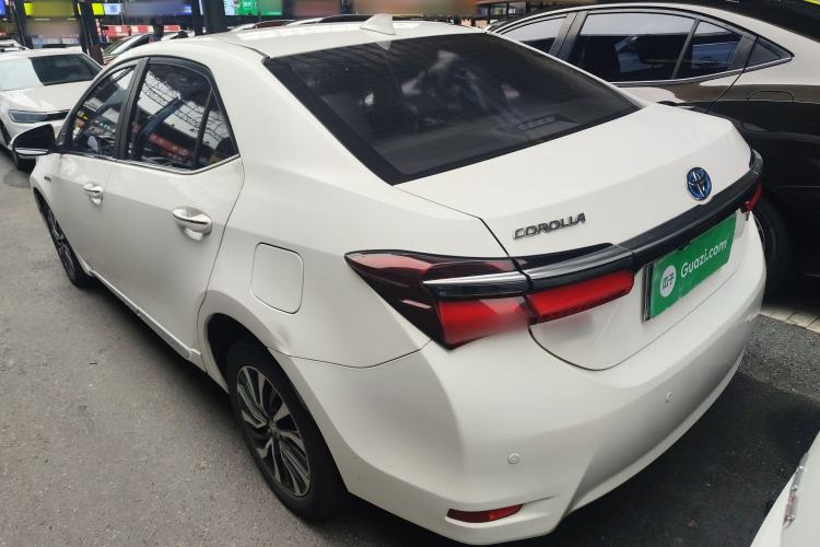 Used Toyota Corolla 2016 Dual-Engine 1.8L E-CVT Elite Edition Rear Left 45 Deg