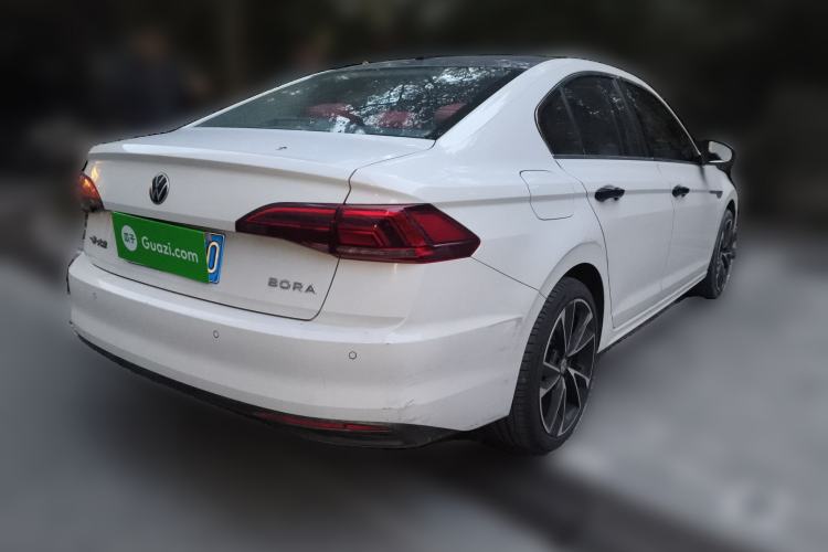 Used Volkswagen Bora 2021 1.5L Automatic Fashionable Smart Connectivity Version