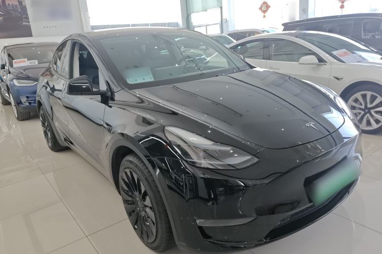 Used Tesla Model Y 2022 Long-Range All-Wheel-Drive Version