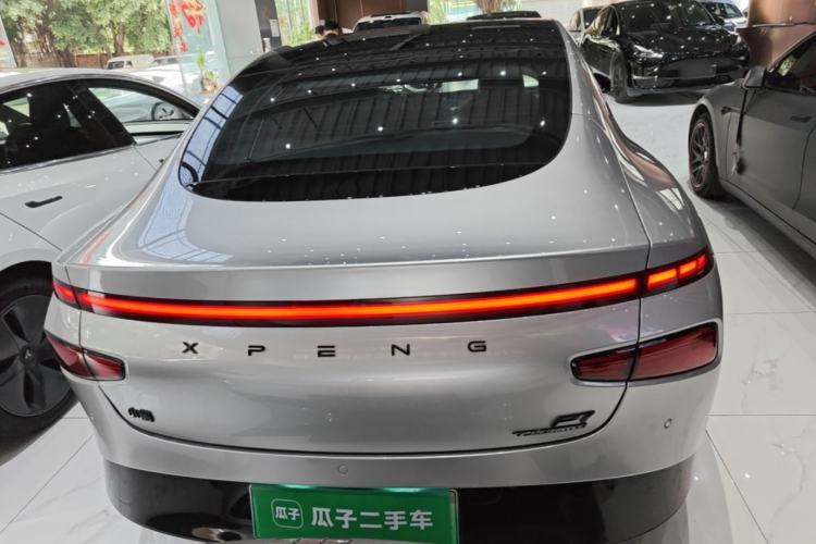 Used XPeng P7 2023 P7i 610 Max Performance Edition
