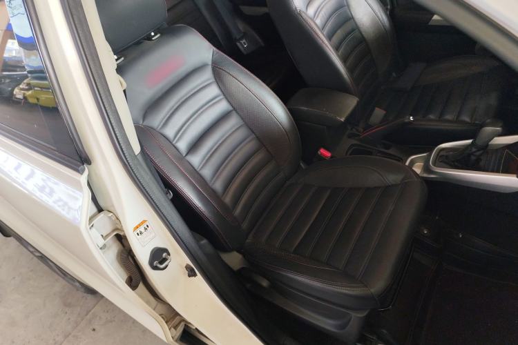 Used Suzuki Vitara 2016 1.4T Automatic Two-Wheel Drive Luxury Version
