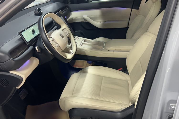 Used Nio ES6 2023 75 kWh
