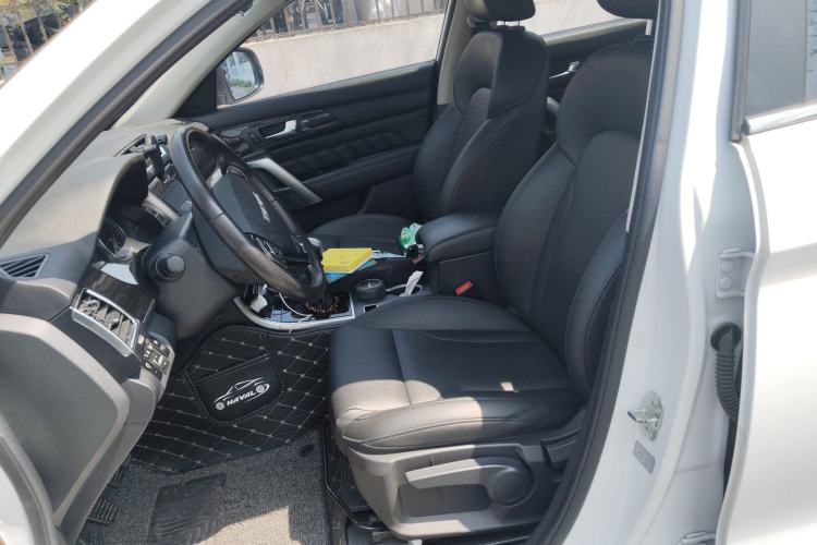 Used Haval H2 2016 Red-Label 1.5T Manual Two-Wheel Drive Luxury Model
