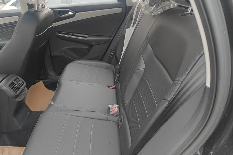 Used Jetta VS5 2023 280TSI Automatic Enjoyment Model
