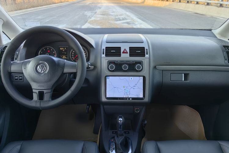 Used Volkswagen Touran 2013 1.4T DSG Comfort Edition 5-Seater
