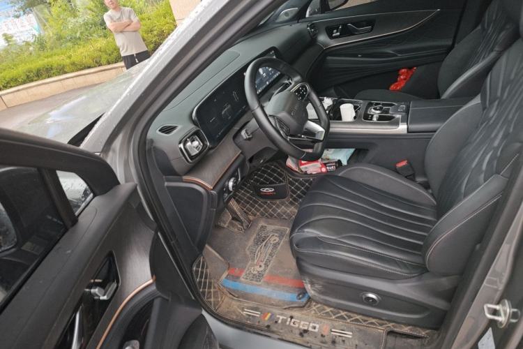 Used Chery Tiggo 9 2025 2.0T Dual-Clutch Two-Wheel Drive Luxury Edition 5 Seats
