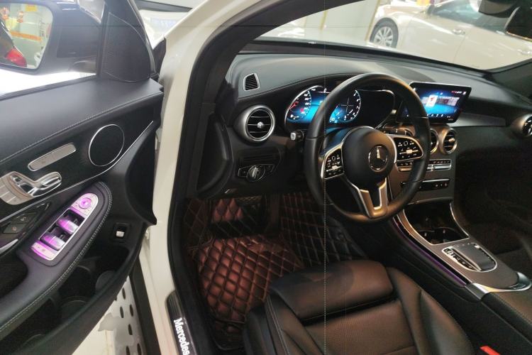 Used Mercedes-Benz GLC Coupe 2021 GLC 300 4MATIC Coupe SUV Driver Seat