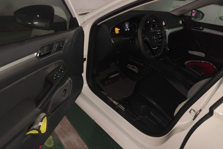 Used Volkswagen Lamando 2019 230TSI DSG Fashion Edition China V Standard