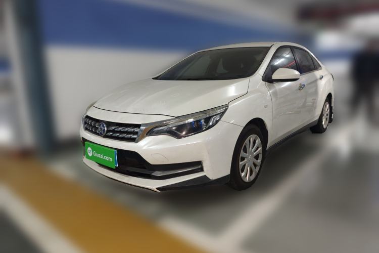 Used Venucia D60 2019 1.6L Entry Manual Fashion Edition