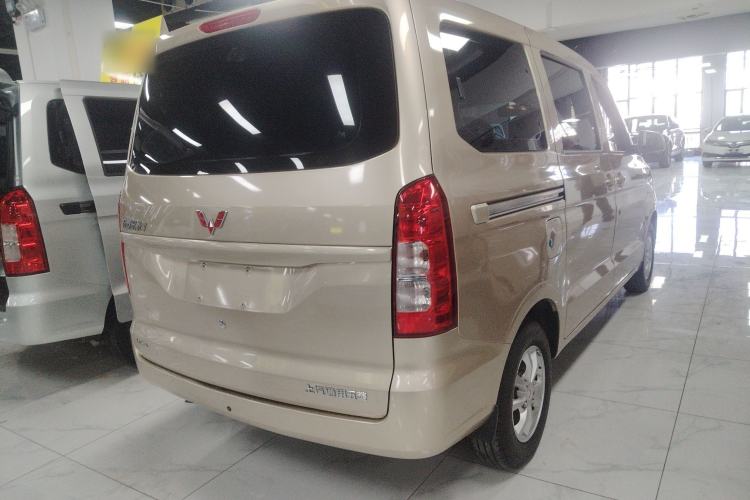 Used Wuling Hongguang V 2021 1.5L Enjoyment Edition LAR
