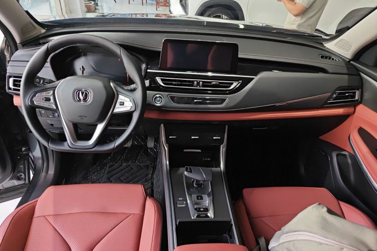 Used CHANGAN CS75 2024 Enjoyment Edition 1.5T DCT Prestige Model
