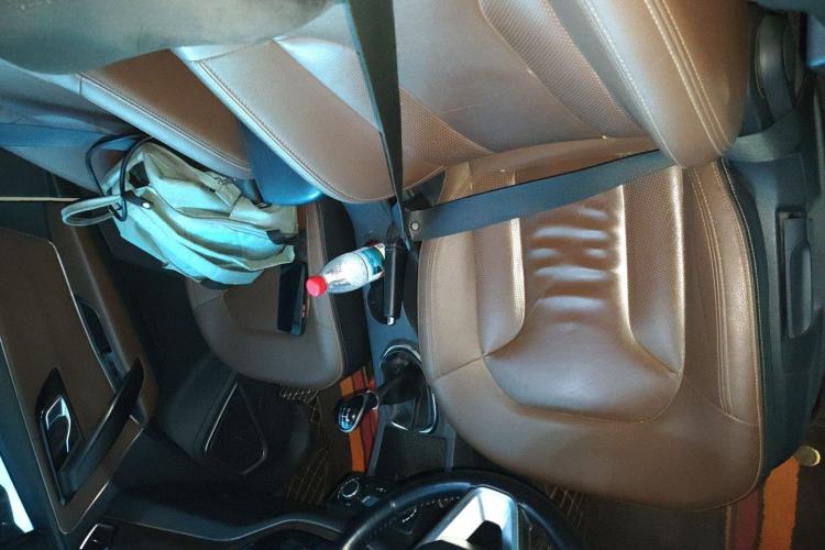 Used FAW Senya R7 2016 1.6L Manual Luxury Model
