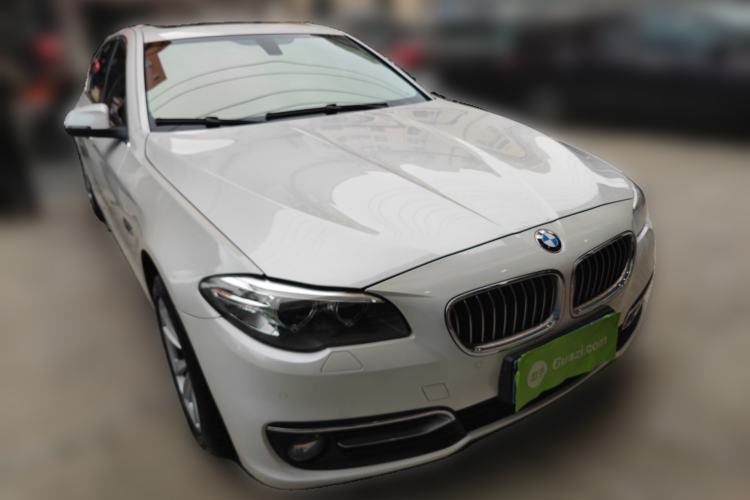 Used BMW 5 Series 2014 520Li Elegant Model
