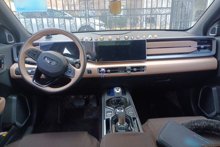 Used Geely Auto icon 2023 1.5TD Chocolate Smoothie Edition