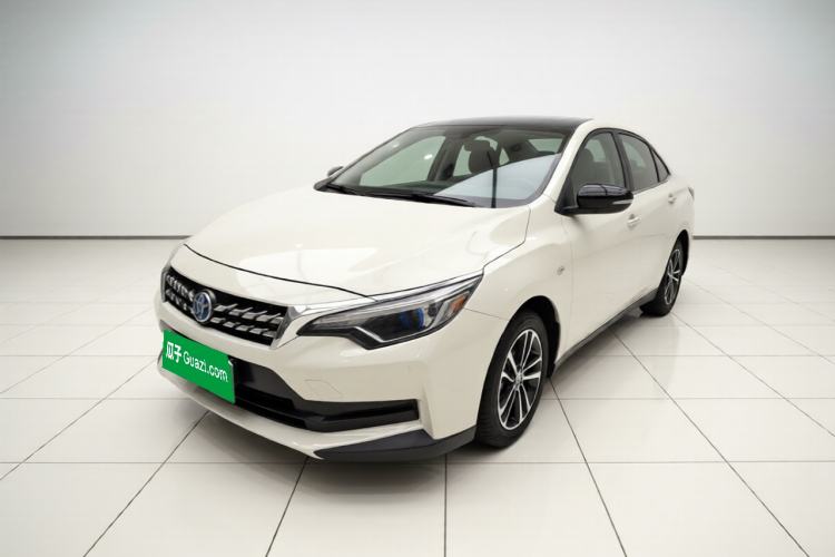 Used Venucia D60 2019 100 000-Yuan Glory 1.6L XE Manual – Chenxiang Edition China VI