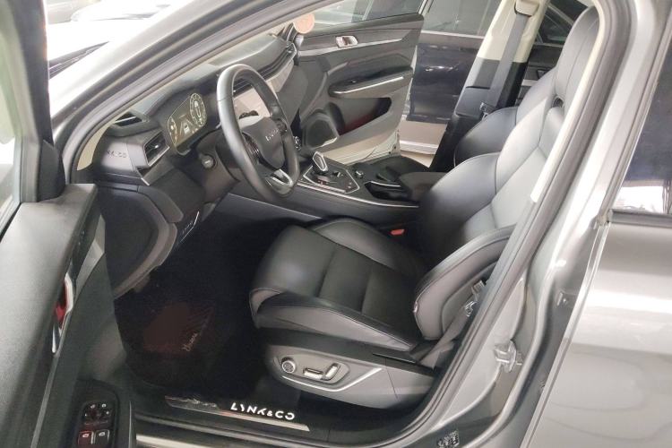 Used Lynk & Co 01 2021 2.0TD Two-Wheel-Drive Pro Trim Left Front Seat