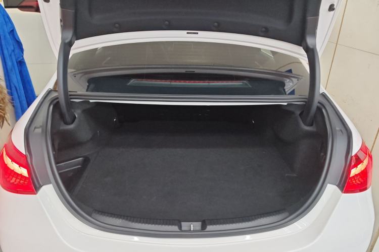 Used Mercedes-Benz C-Class New Energy 2023 Second Facelift C 350 eL Trunk