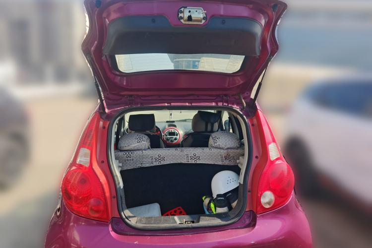 Used JAC Group Yueyue 2012 1.0L Luxury Model Trunk