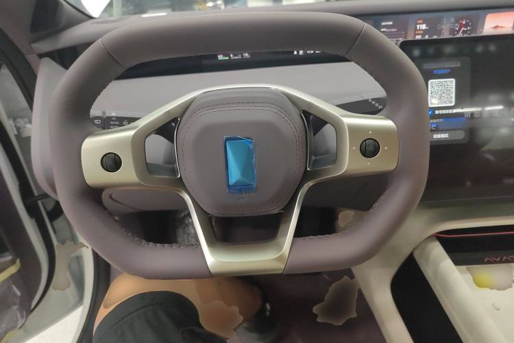 Used Avatr 06 2025 Max All-Electric Version