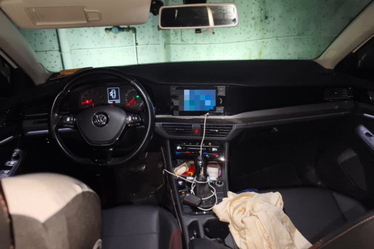 Used Volkswagen Bora 2020 1.5L Automatic Elite Version Center Console