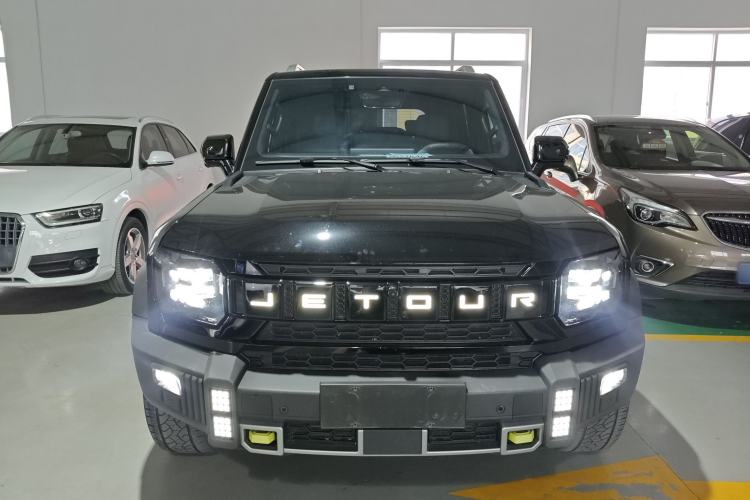 Used JETOUR Traveler 2023 2.0T All-Wheel Drive CrossPRO+