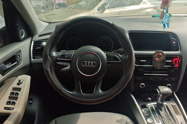 Used Audi Q5 2013 45 TFSI quattro Sport Edition
