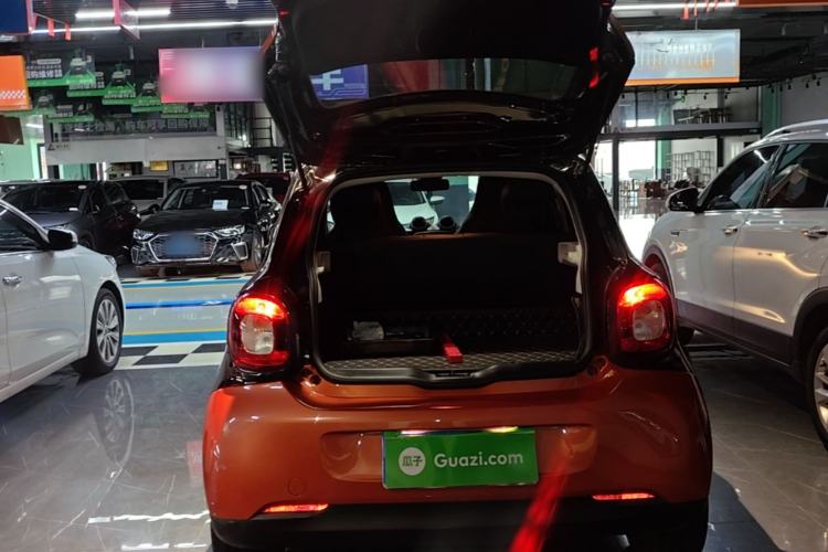 Used smart forfour 2016 1.0L 52 kW Dynamic Edition