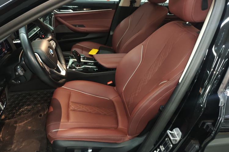 Used BMW 5 Series 2022 Second Facelift 525Li Luxury Package
