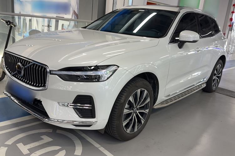Used Volvo XC60 2024 B5 4x4 Smart Luxury Edition