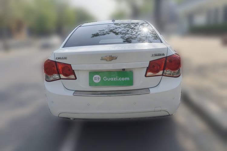 Used Chevrolet Cruze 2013 1.6L SE MT Rear
