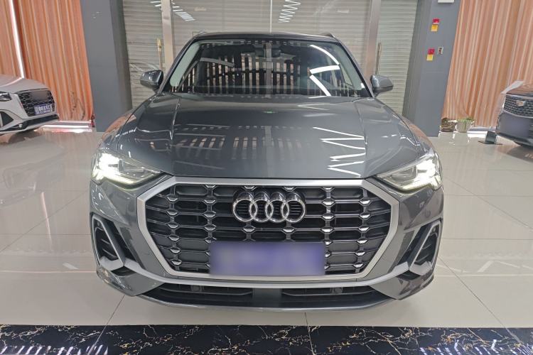 Used Audi Q3 2019 35 TFSI Advanced Dynamic Edition
