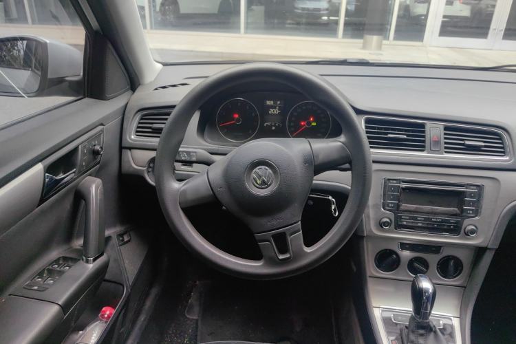Used Volkswagen Lavida 2013 Restyled Classic 1.6L Automatic Comfort Edition Steering Wheel