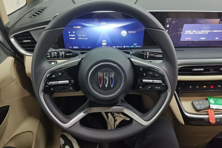 Used Buick GL8 New Energy 2025 Lushang First-Drive Edition 7-Seater Steering Wheel