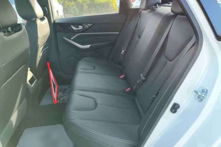 Used Venucia D60 2023 PLUS 1.6L XE CVT Trendy Edition