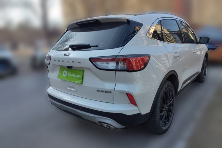 Used Ford Escape 2024 EcoBoost 245 Two-Wheel-Drive Titanium Edition