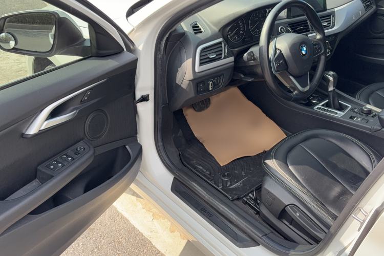 Used BMW 1 Series 2017 118i Fashion Model
