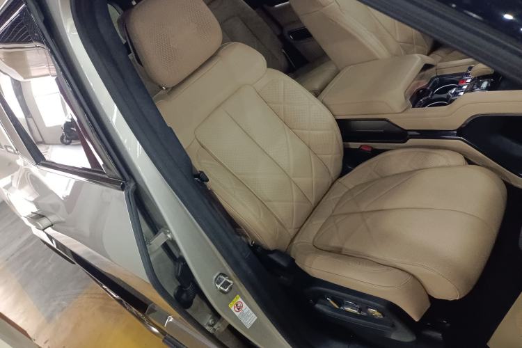 Used Formula Leopard 8 2025 Smart & Brave Flagship Edition 7 Seats
