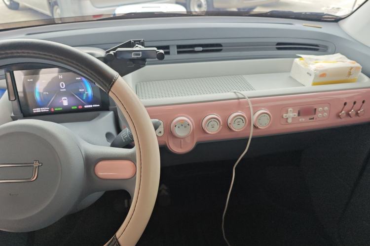 Used Bestune Pony 2025 222km Lightning Horse Center Console