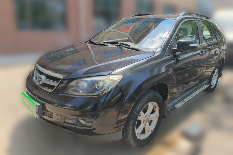 Used BYD S6 2013 Jingyue Edition 2.0L Manual Luxury Model 5 Seats