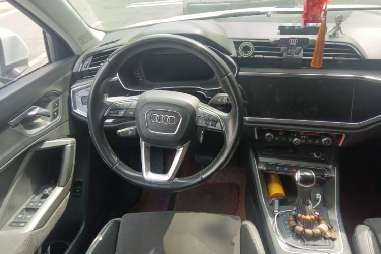 Used Audi Q3 2021 35 TFSI Progressive Dynamic Edition