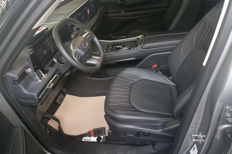 Used Ford Edge 2025 Escape L 2.0T EcoBoost Two-Wheel Drive 7-Seater Luxury Model