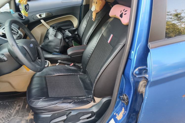 Used Ford Fiesta 2010 Hatchback 1.5L Automatic Limited Edition "Guangmang"
