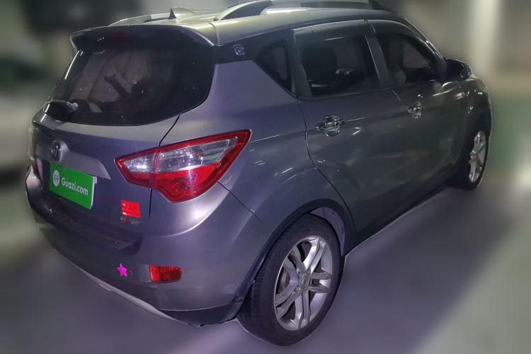 Used CHANGAN CS35 2015 1.6L Manual Luxury Model China IV Standard